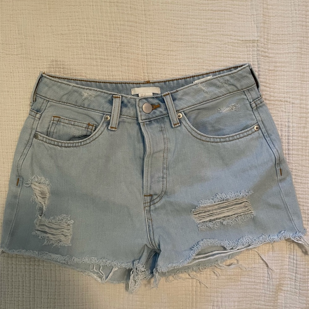 Light wash high waisted shorts